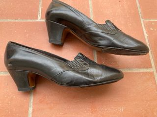 Zapatos de tacón negros