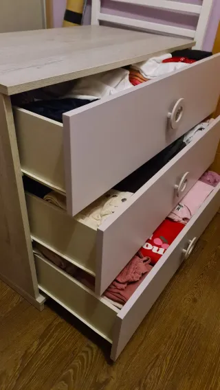 Cuna / Cama + Cómoda Cajonera Lila niña / niño