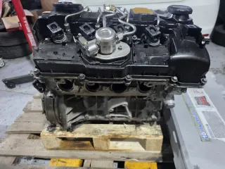 Motor BMW 320i N43B20A averiado se vende entero