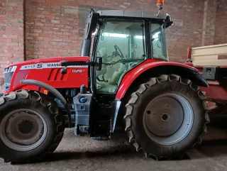 Tractor Massey Ferguson 136 CV