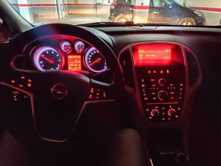 Opel Astra 2014