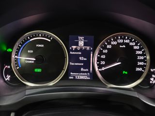 Lexus IS 300h Executive Tecno + Navibox