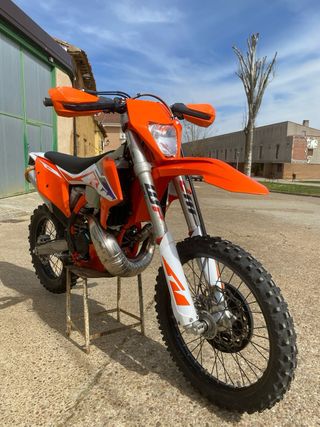 KTM EXC 250 Enduro Moto