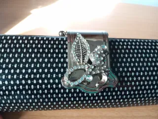 Cartera de mano mujer cristales blancos