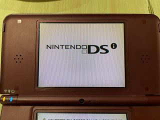 Nintendo DSI XL Granate