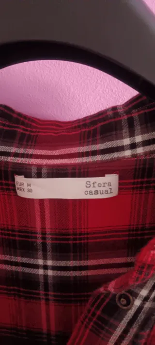 Blusa Sfera cuadros roja y negra