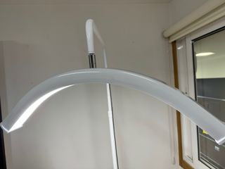 Lámpara LED Arco Estética