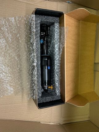 Amortiguador Öhlins TTX22