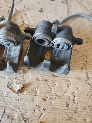 Juego Pinzas Freno Delanteras Terrano II 125cv