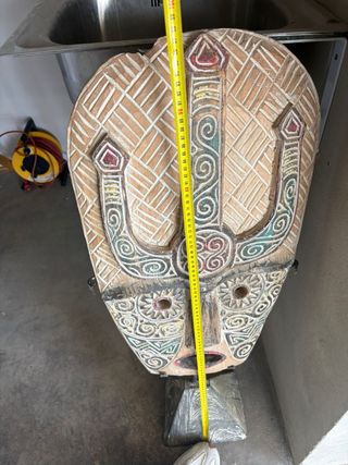 Máscara Decorativa Tribal Madera y Metal