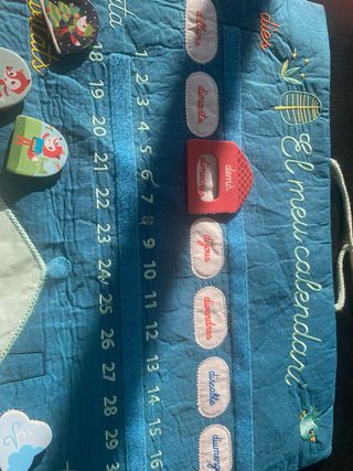 Calendario infantil Lilliputiens.  Diferents categ