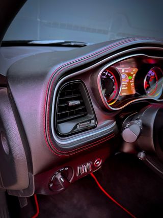 Dodge challenger scat pack widebody 6.4 492