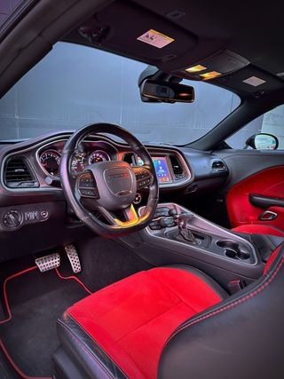 Dodge challenger scat pack widebody 6.4 492