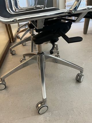 Sillas de oficina ergonómicas (4 unidades)