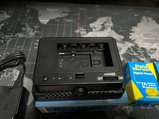 Foco LED Bestlight 160 Video/Foto + 2 baterias