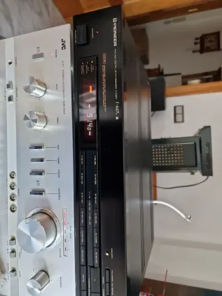 Sintonizador Digital Pioneer F-447L