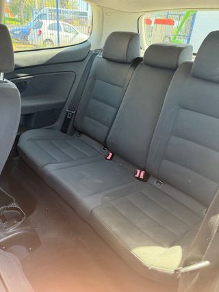 Volkswagen Golf 2004