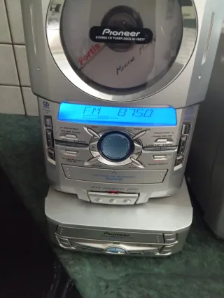 Stereo CD/Tuner Pioneer XC-IS21T