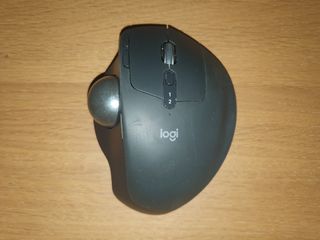 Logitech MX Ergo Trackball Inalámbrico