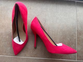 Zapatos de tacón fucsia talla 37 Zara