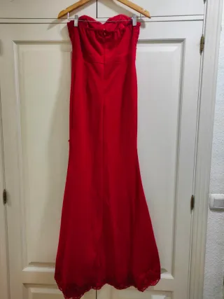 FASHION NOVA - Vestido largo rojo