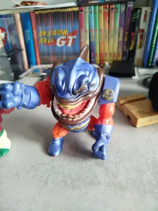 Lote figuras Tortugas Ninja y Tiburón