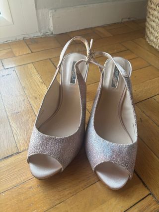 Sandalias tacón doradas y rosas talla 38