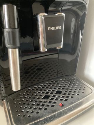 Cafetera Philips Superautomática serie 2200