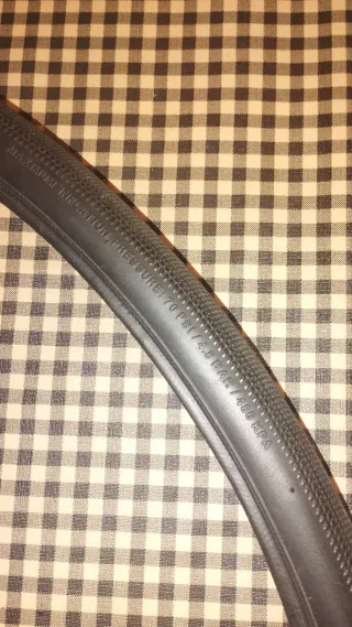 Cubiertas Bontrager R3 Hard-Case Lite