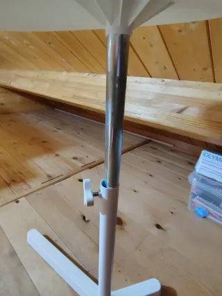 Tavolo ausiliario IKEA SVARTASEN bianco