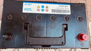 Batería Hyundai LP370APE100CH0 100Ah