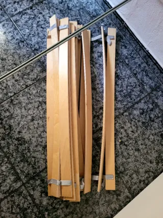 Cama individual Ikea como nueva