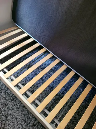 Cama individual Ikea como nueva