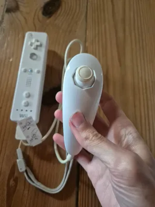 2 Mandos Wii + Nunchuk Nintendo