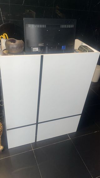 Recepcion blanco y dorado