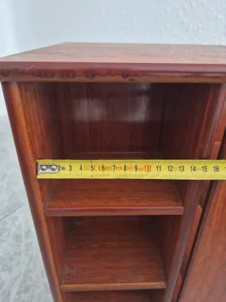 Mesita baja giratoria de madera