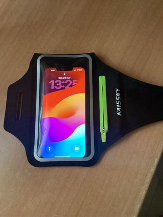 Brazalete Deportivo (Cabe iPhone 13 y similares)