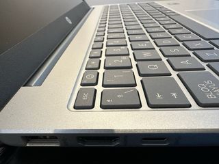 PORTATIL HP I7 ULTRA AI 15,6” 32GB 1TB OFERTA