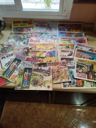 Novelas gráficas tebeos juvenil 1965