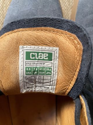 Botines Clae de ante azul