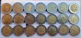 21 Monedas 2€ Diferentes Países