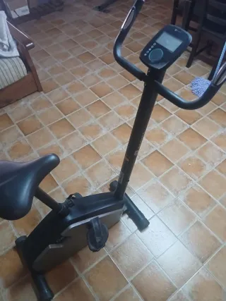 Bicicleta Estática Negra