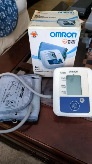 Tensiómetro Omron M2