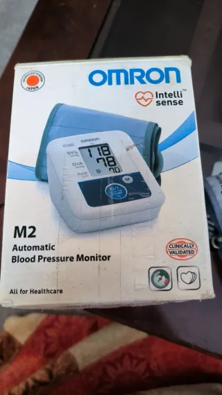 Tensiómetro Omron M2