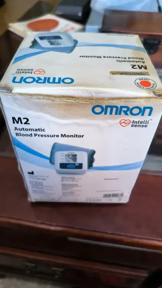 Tensiómetro Omron M2