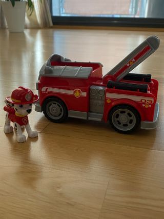 Coche y muñeco Marshal Patrulla Canina