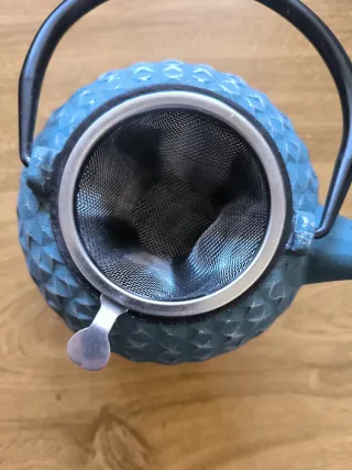 Tetera de hierro forjado