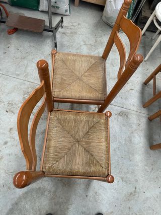 2 Sillas de Mimbre Marrones