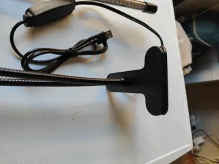Lámpara LED Doble con Pinza
