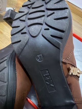 Botas Xti Basic Marrones